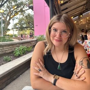 Meet your Posher, Halle